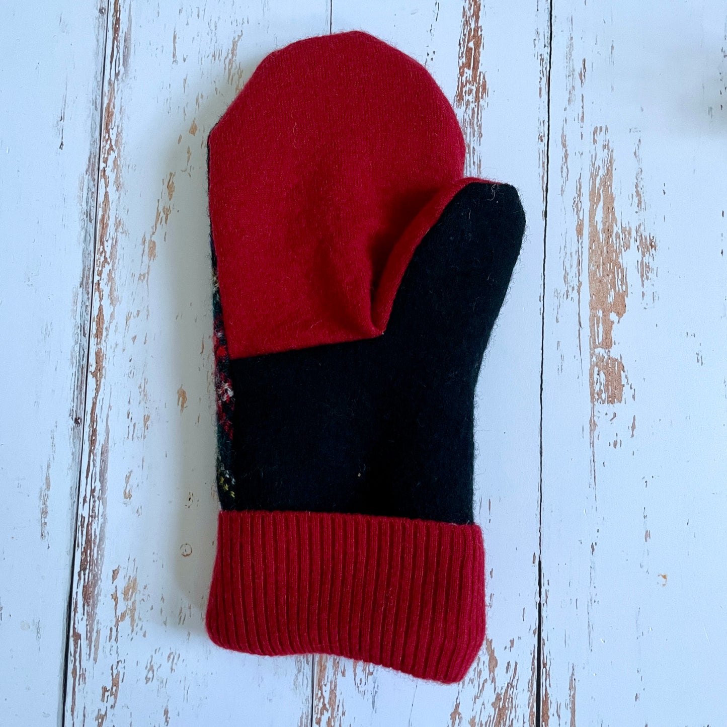 Upcycled Wool | Fleece Lined | Mittens | black & red plaid