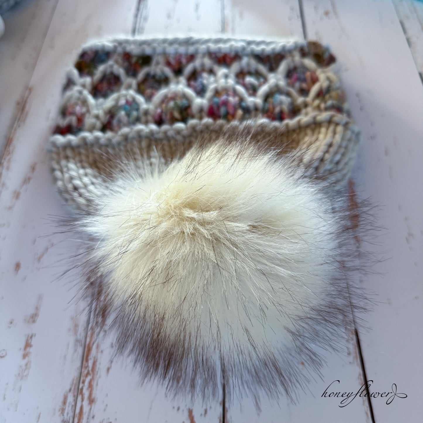 Looking Glass Brim hat with pom | wildflower and oatmeal | 100% merino wool