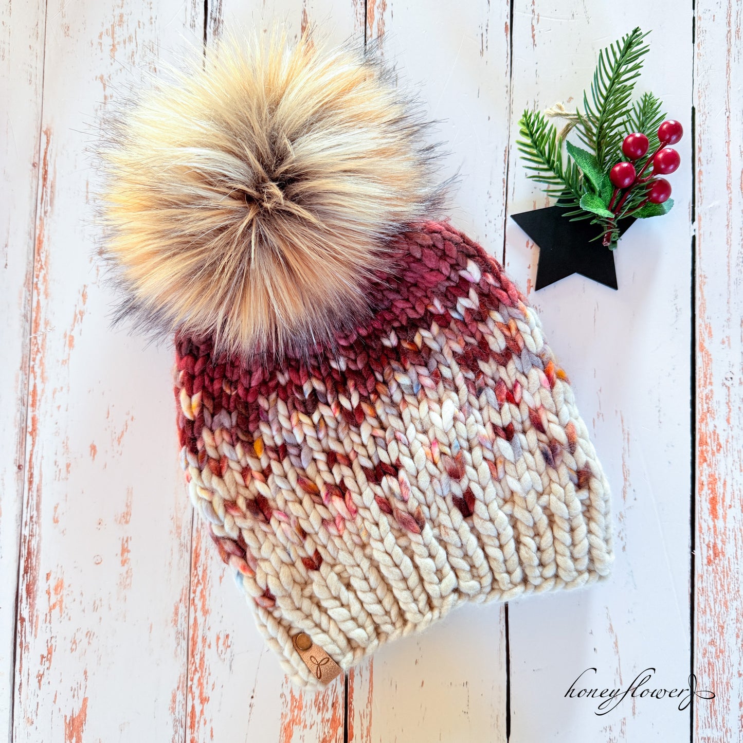 Sunrise beanie | garnet red and oatmeal