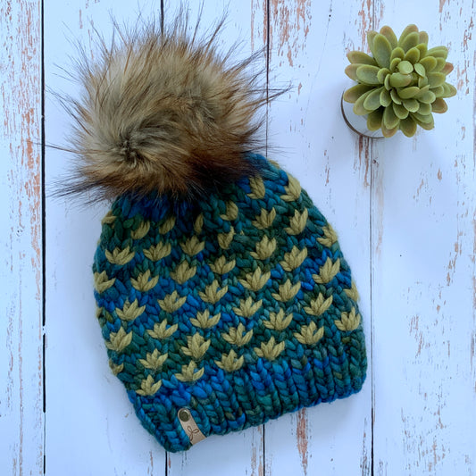 Lotus Flower beanie | blue & green