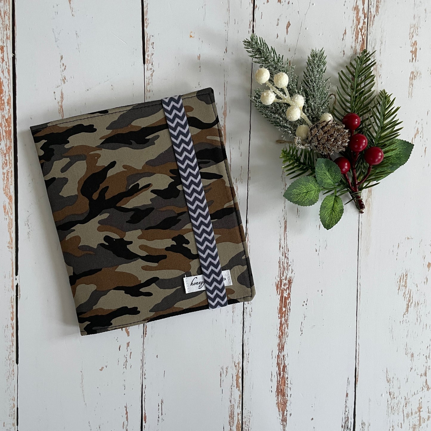 Little List Keeper |  sketch pad | tan camouflage