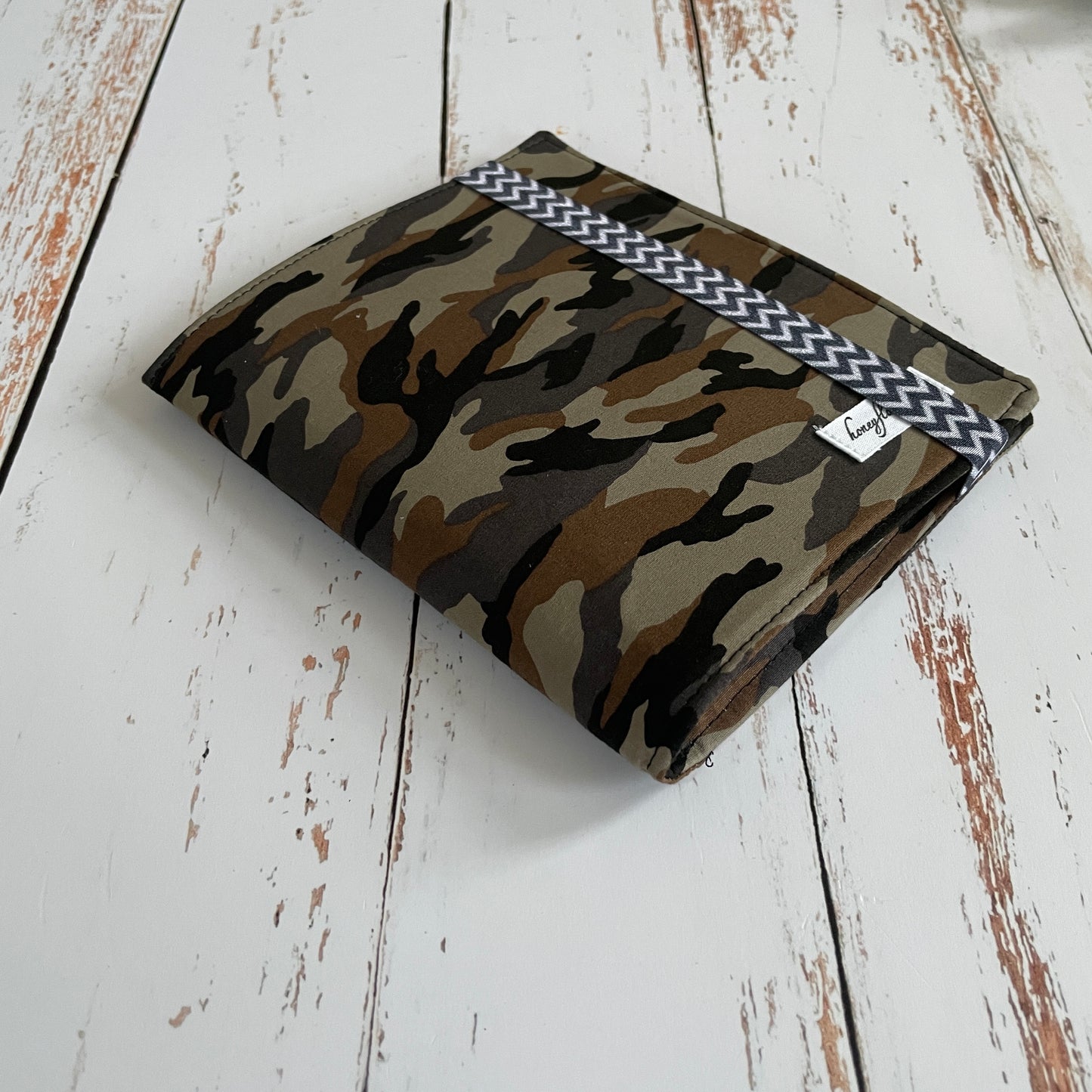 Little List Keeper |  sketch pad | tan camouflage